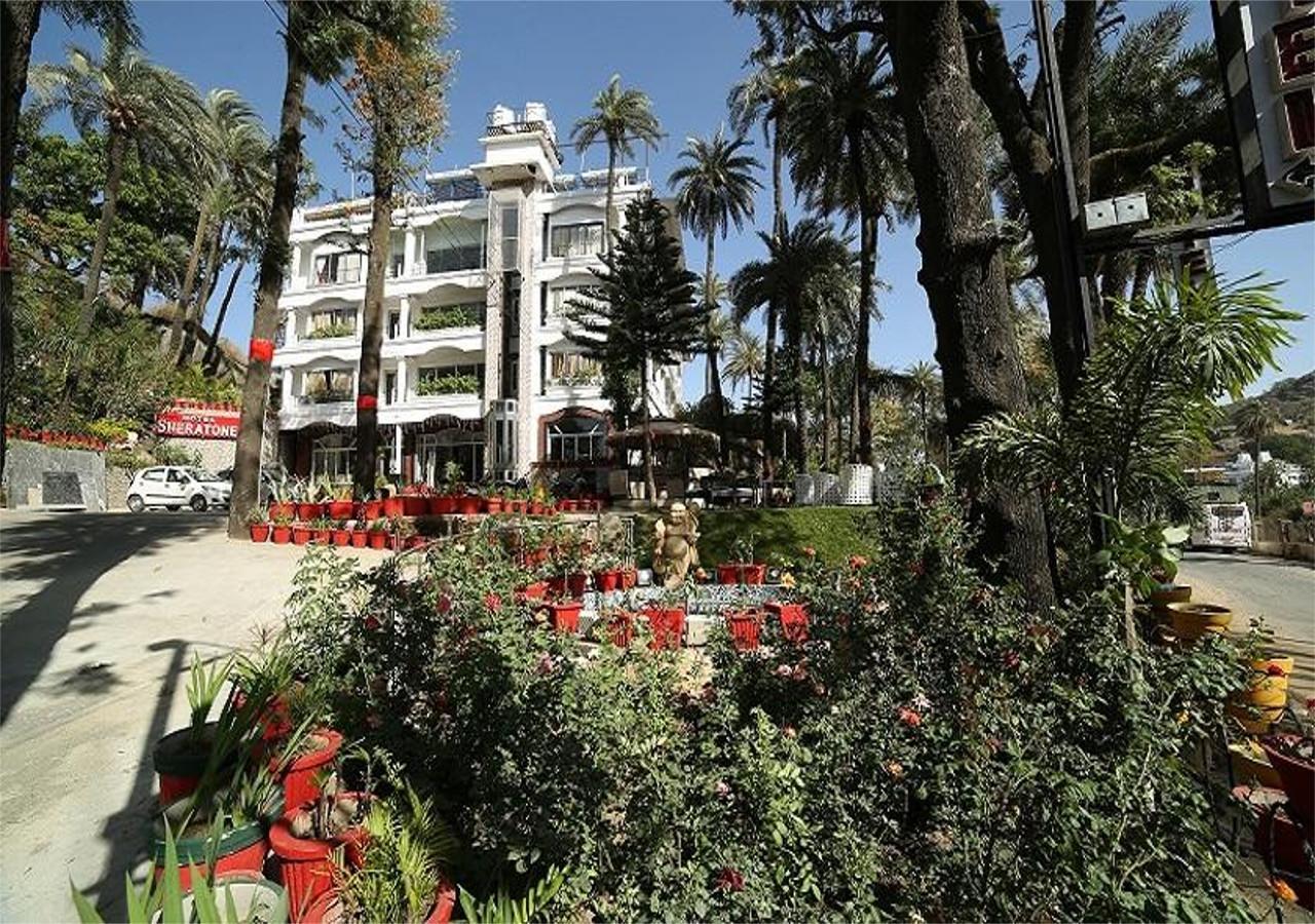 Hotel Sheratone Monte Abu Exterior foto