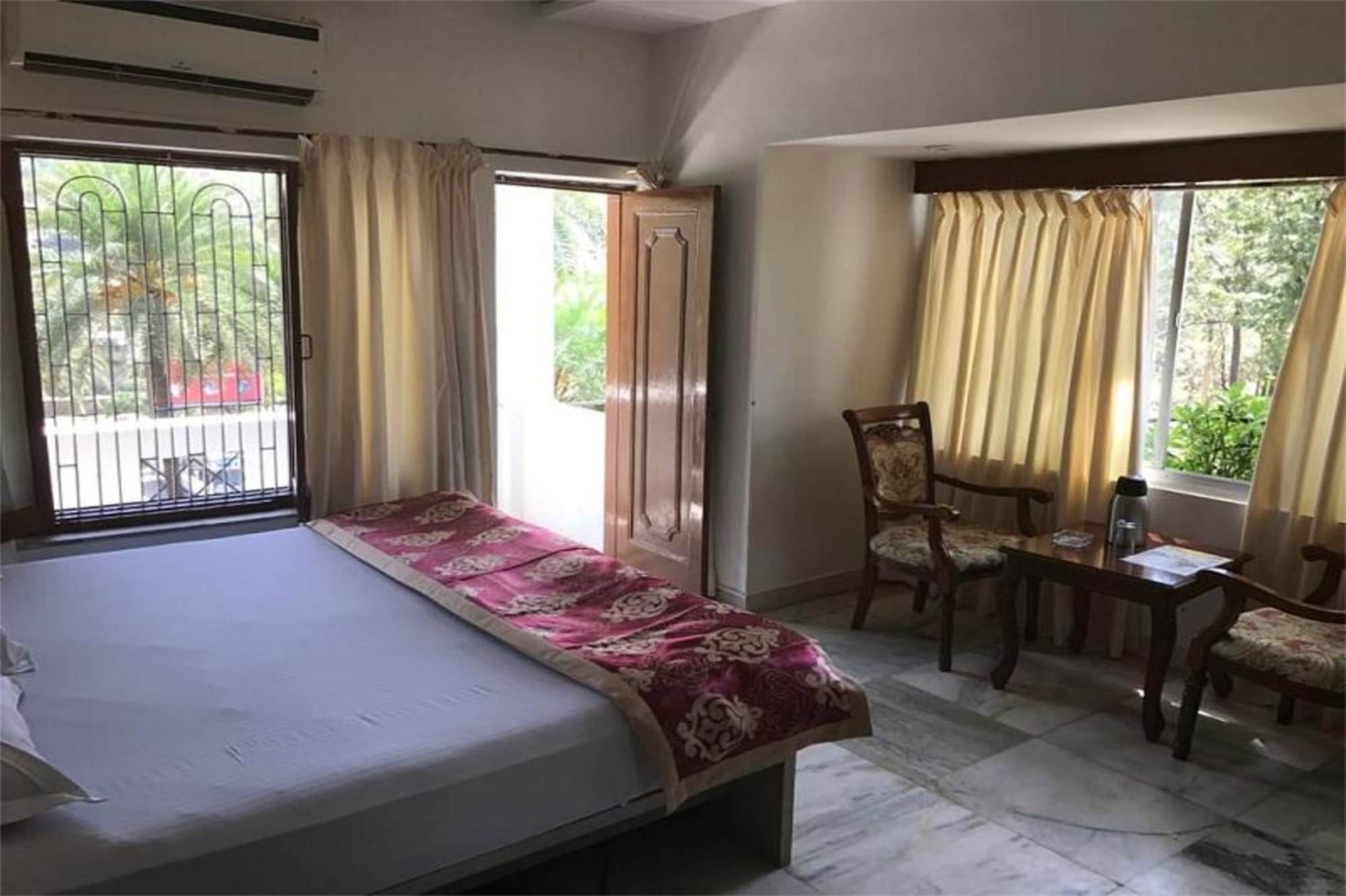 Hotel Sheratone Monte Abu Exterior foto