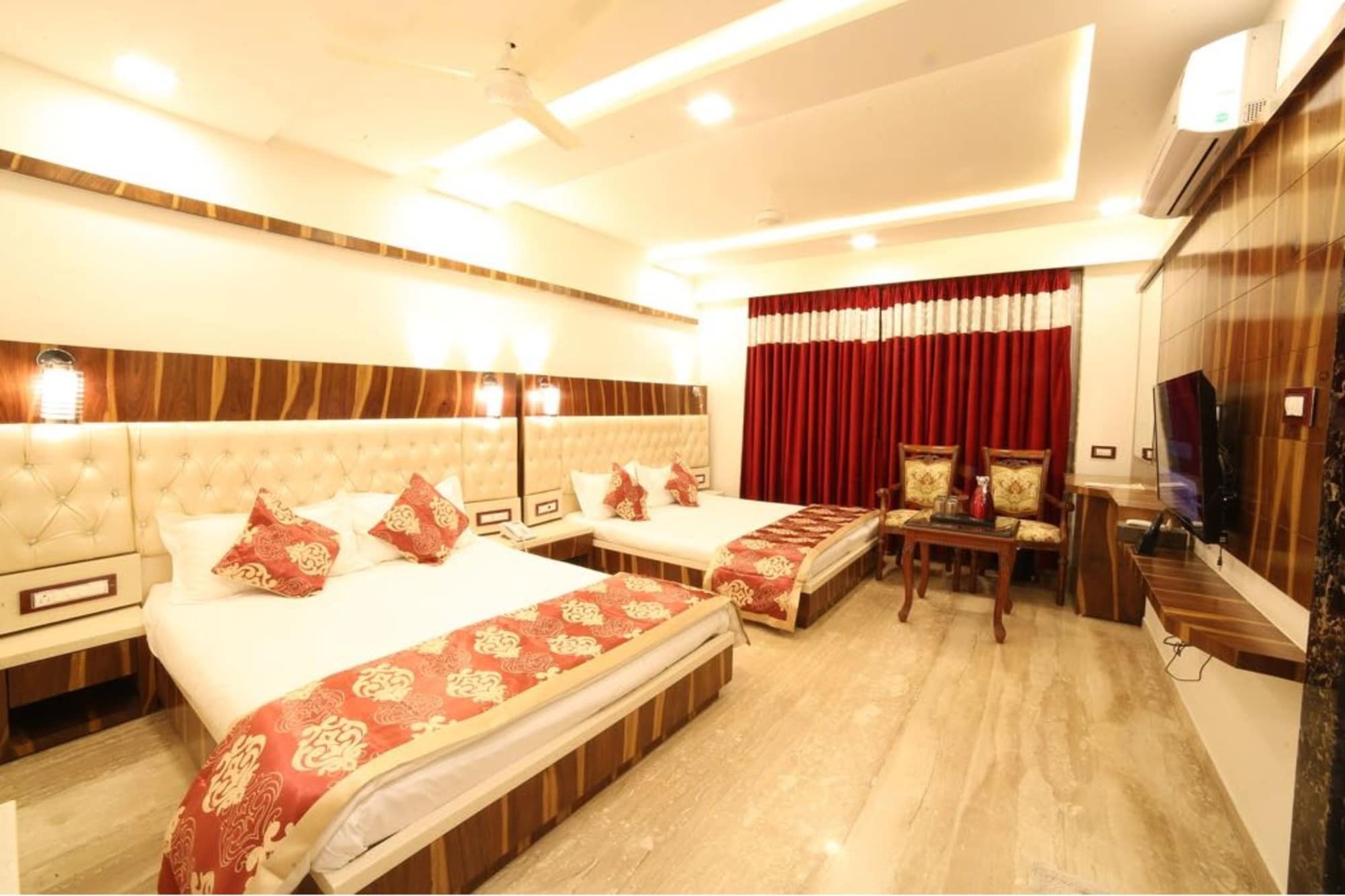 Hotel Sheratone Monte Abu Exterior foto